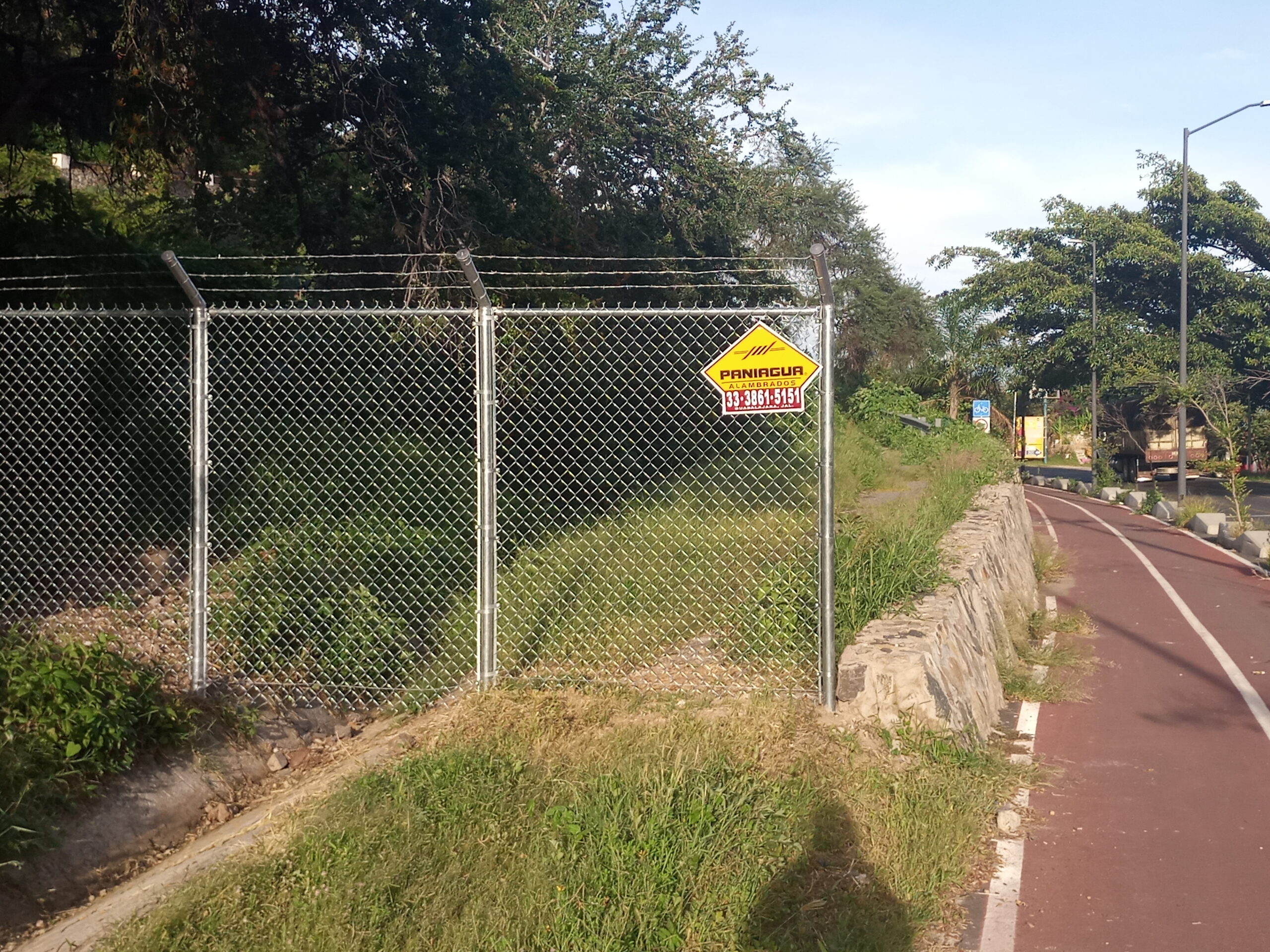 PHOTONOTE: Fence erected on old section of the bike path