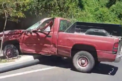 Pickup crashes and knocks down street lights in La Milagrosa Park