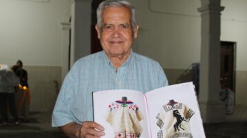 Jocotepec artisan Don Pedro Mendoza regaled in new book