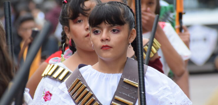 Big turnout for the Revolution parade in Chapala