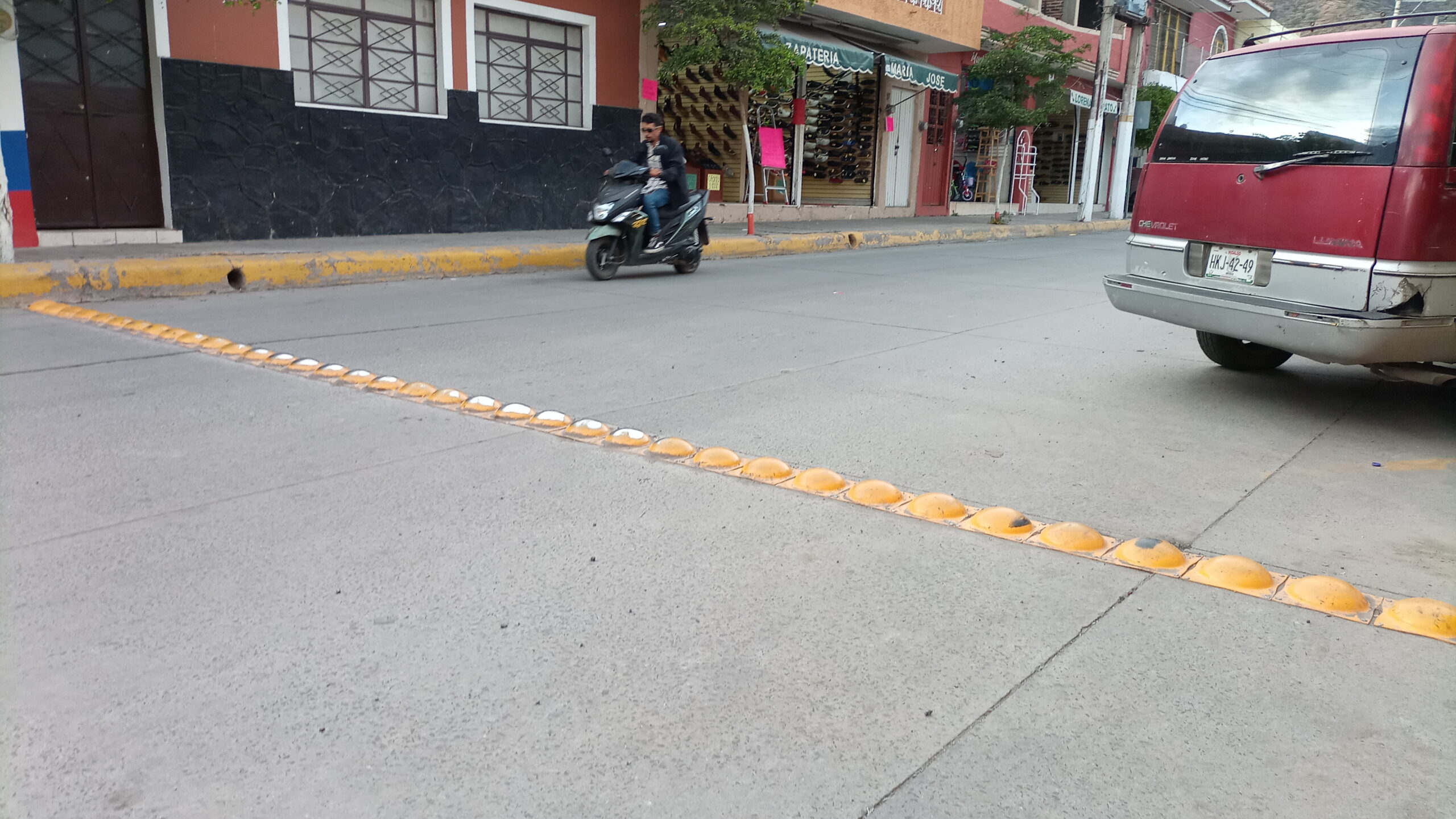 Promised speed bumps never installed in Jocotepec