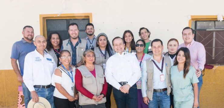 “Doctor in Your Neighborhood” program helps needy in Chapala