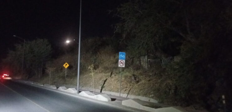 Bike path lights still out in Jocotepec with no date for repair