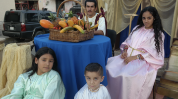 PHOTONOTE: Merchants and professionals celebrate Señor El Monte Pilgrimage last Thursday