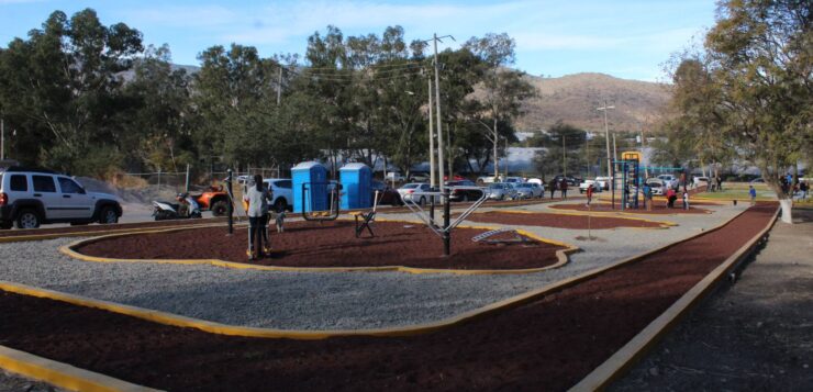 Jocotepec neighborhood gets grand new park