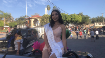 Two carnival queens for San Juan Cosalá