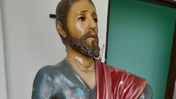 Statue of San Cristóbal, the Lord's soldier, is renewed