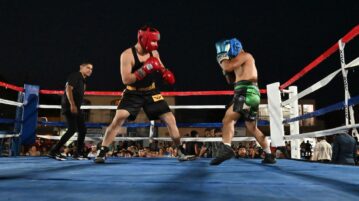 Career boxers recognized during exhibition fight in Chapala