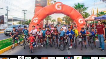Young cyclists from San Juan Cosalá pedal in Lagos de Moreno race