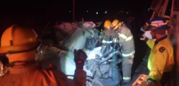 Serious car crash leaves three injured near Chapala