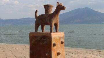 Archaeological replicas preserve historical site with sculpture promenade