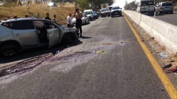 Crash on the Chapala - Guadalajara highway