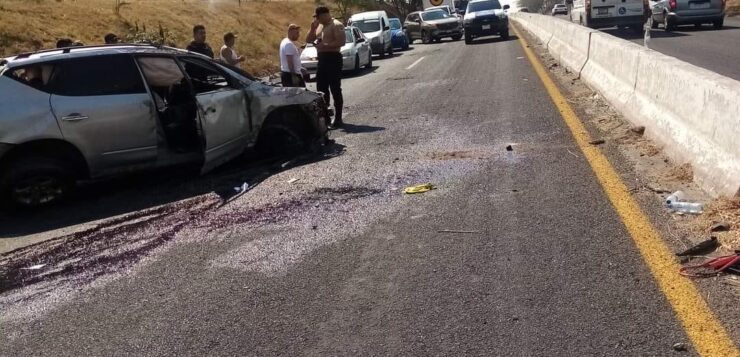 Crash on the Chapala - Guadalajara highway