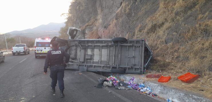 Accident involving Bimbo delivery truck