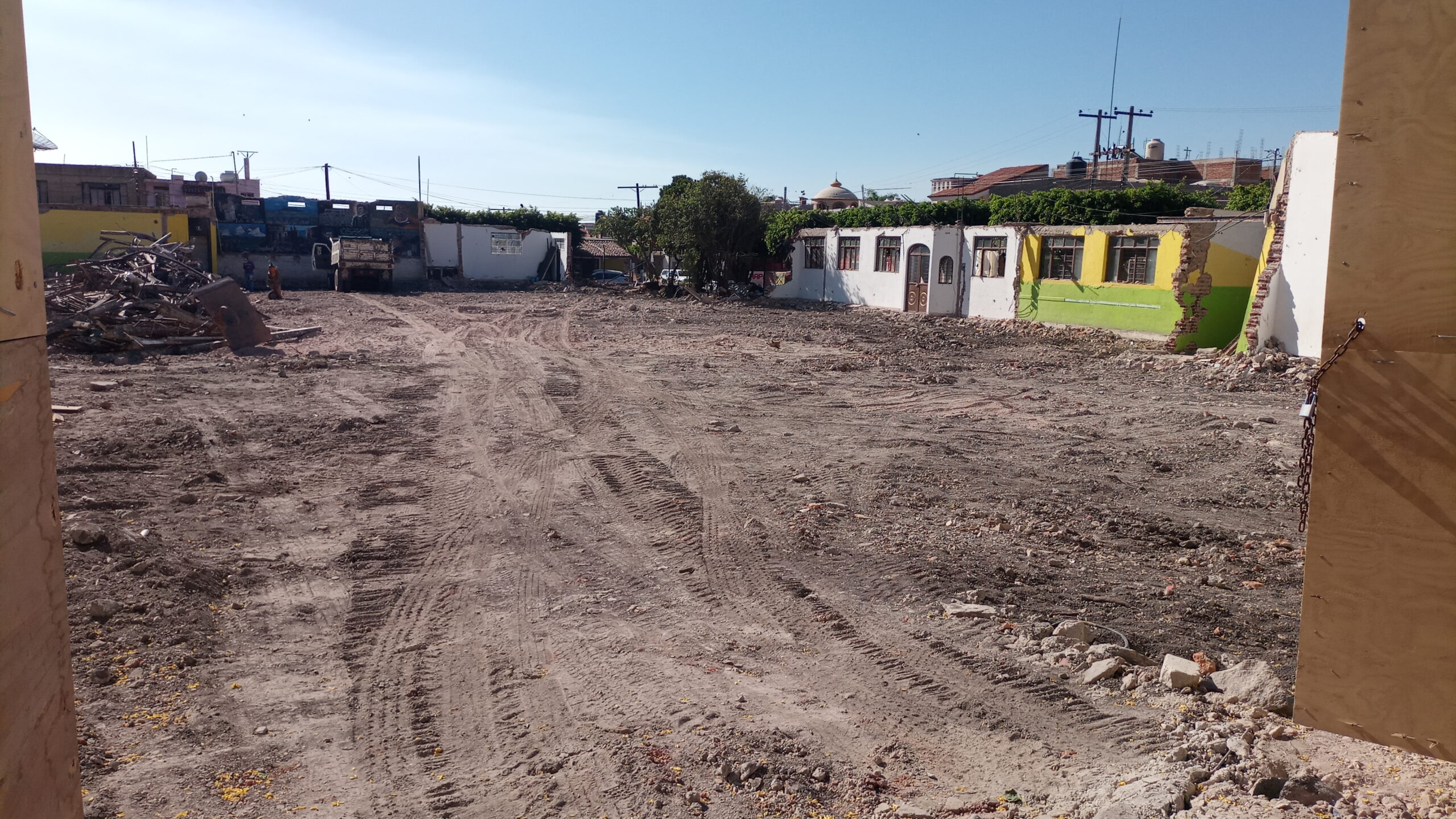 PHOTONOTE: José Santana elementary school demolished, awaiting new building