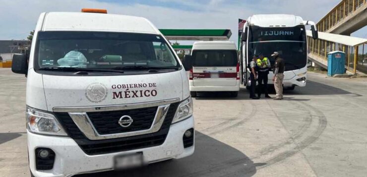 130 migrants rescued in overcrowded trucks in Sonora