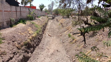 Jocotepec Stream widened in advance of rainy season