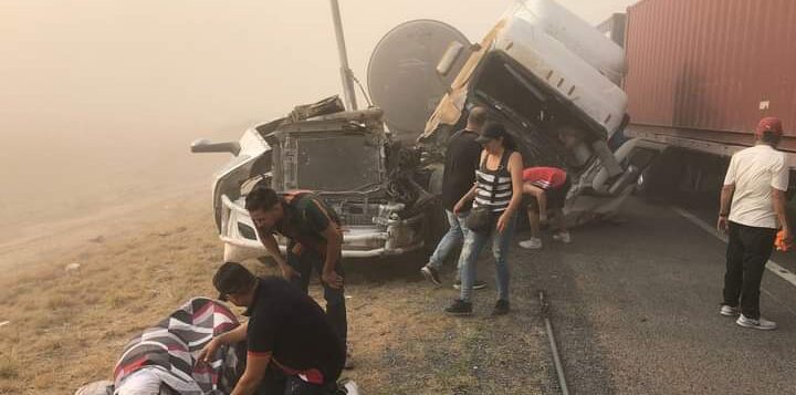 Dust storm causes multiple collisions on Colima Highway