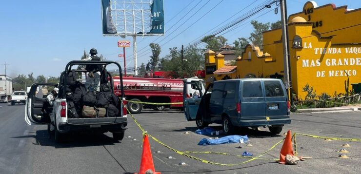 Speeding pickup killed mother and son on the Chapala Highway