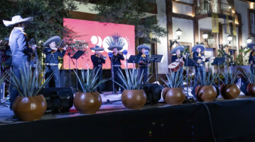 Jocotepec celebrates Jalisco’s 200th anniversary with performances and awards