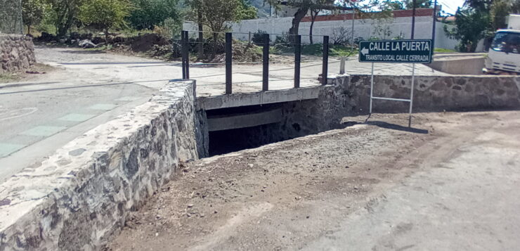 Bike path bridge ready for use in El Limon neighborhood