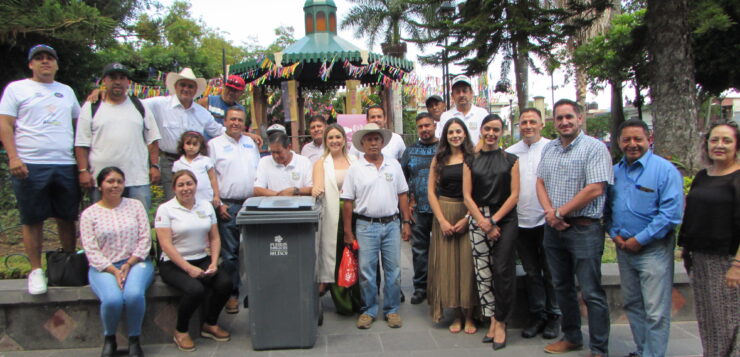 Pueblos Mágicos program provides 172 trash containers to Ajijic