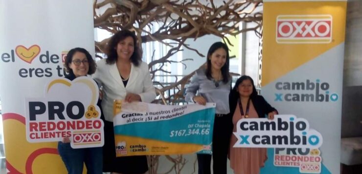 Oxxo donates more than 160 thousand pesos to the UBR of DIF Chapala