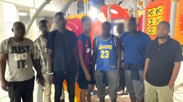 INM rescues African immigrants abandoned in Veracruz