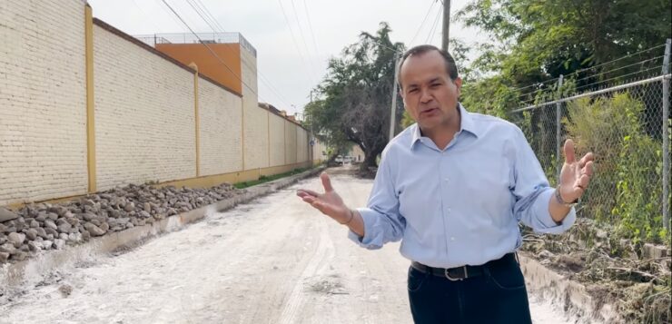 Repair of Ramon Corona to Los Angeles streets begins