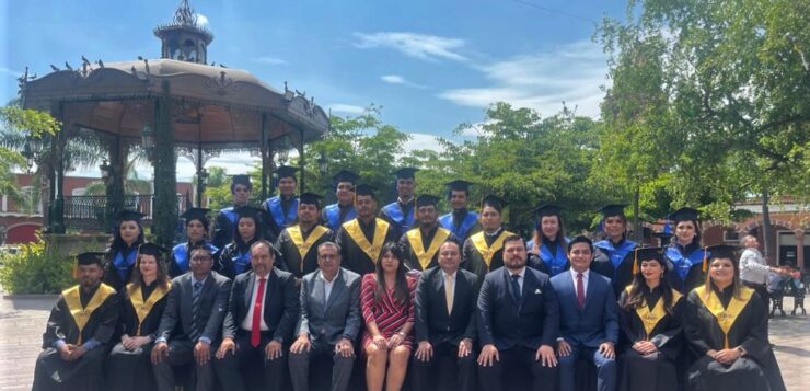 URIT Jocotepec confers diplomas on 20 graduates