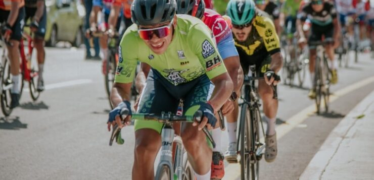 Luis Villa placed third in national road cycling tourney