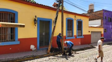 Ajijic has dozens of poles in poor condition, some dangerous