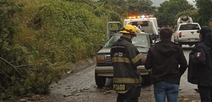 Single-vehicle crash at Ixtlahuacán curves