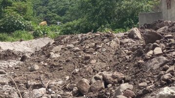 Partial closure continues in San Juan Cosalá subdivision