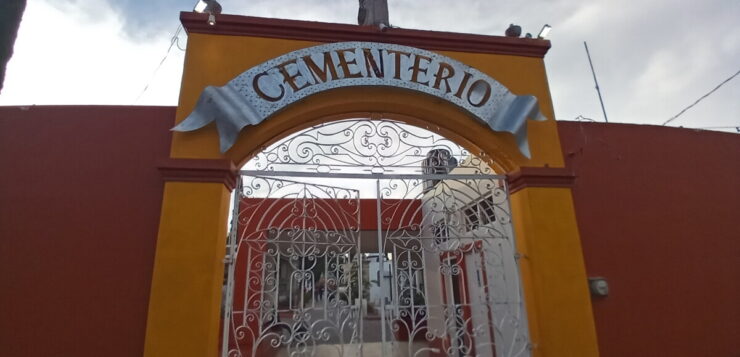 Jocotepec cemeteries ready for family visits on Día de Muertos