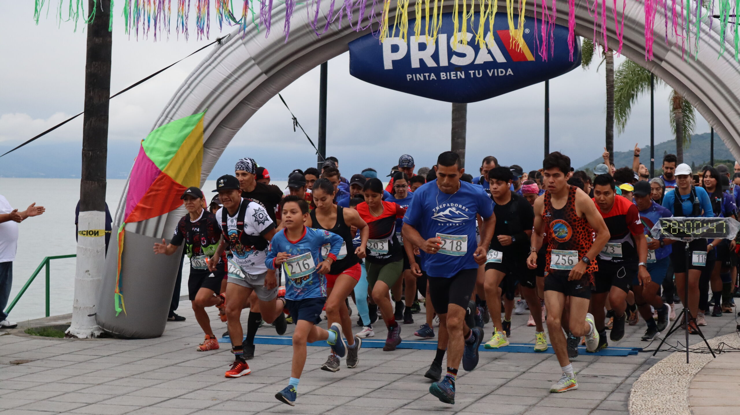 Despite glitches, Carrera Papalote Trail Axixic completes its second event