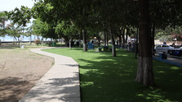 Improvements continue on Ajijic's malecón (boardwalk)