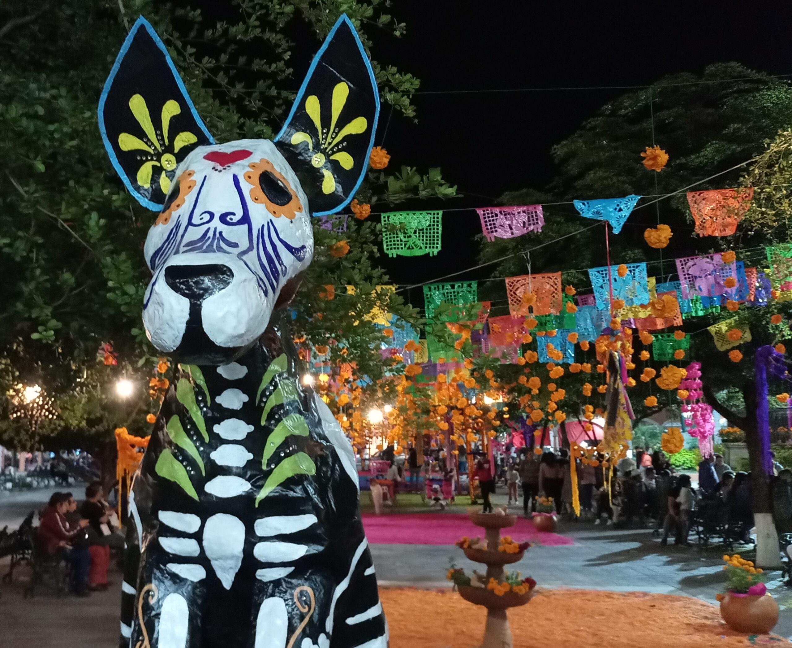 Jocotepec Plaza awash in color for Day of the Dead