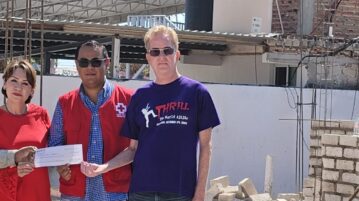 Thrill the World Ajijic donates 67,400 pesos to Cruz Roja Chapala