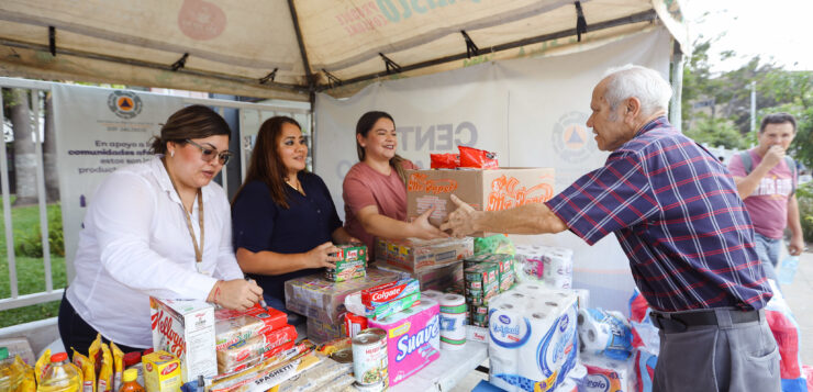 Jalisco sends 57 tons of aid to ravaged Guerrero state