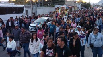 Massive pilgrimage for the Virgin of Guadalupe in San Juan Cosalá