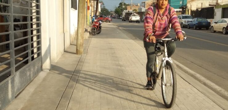 Bike path no smooth ride for San Juan merchants, residents