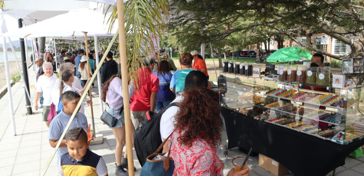 Ajijic Coffee, Chocolate and Wine Festival receives five thousand visitors