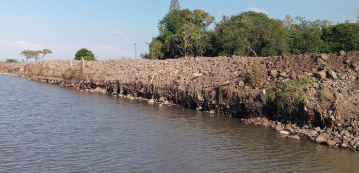 Jocotepec seeks control of Lake Chapala federal areas