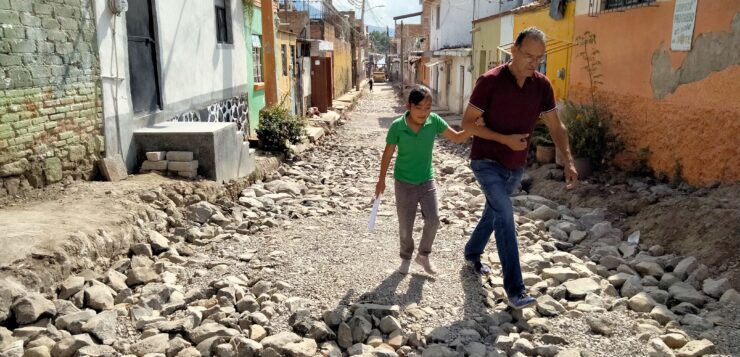 No workers or end to construction on Iturbide Street