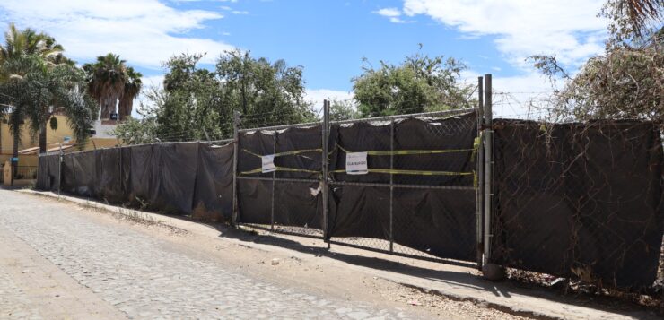 Chapala government seals property for encroaching on federal lands