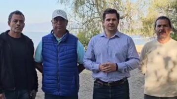 Protests drive Chapala government to remove fencing on Ajijic beach