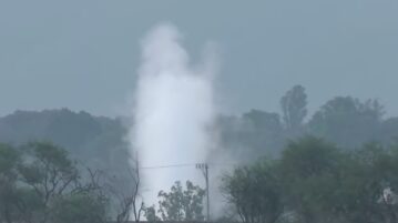 Zapotlanejo evacuated after major oil pipeline breach