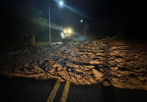 Floods block highway, flood church in Jocotepec