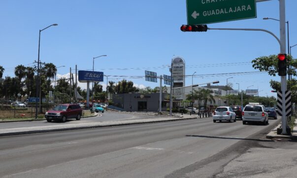 Road work continues at the Ajijic Bypass intersection